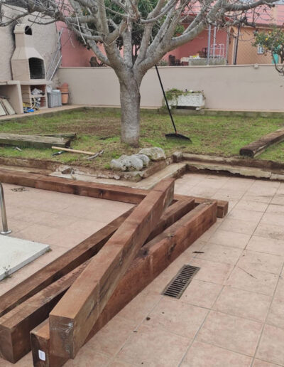 Jardin antes de colocar vigas delimitadoras